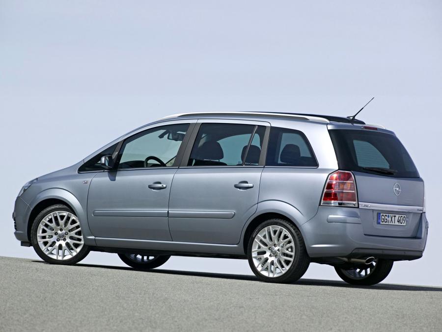  Opel Zafira 2.0 Turbo 2005 года  (фото 9 из 30)